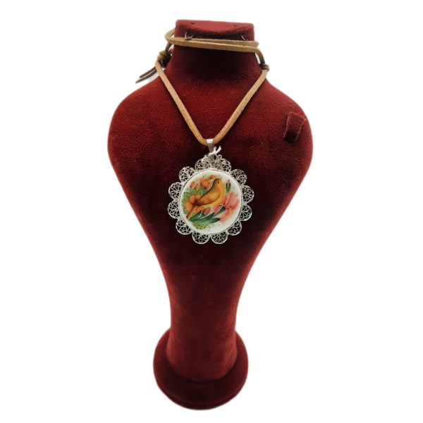 گردنبند استخوانی و دور نقره طرح گل و مرغ-کد1050091